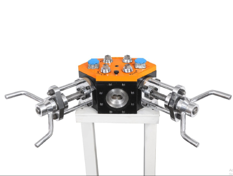 Self Cleaning Continuous Screen Changer